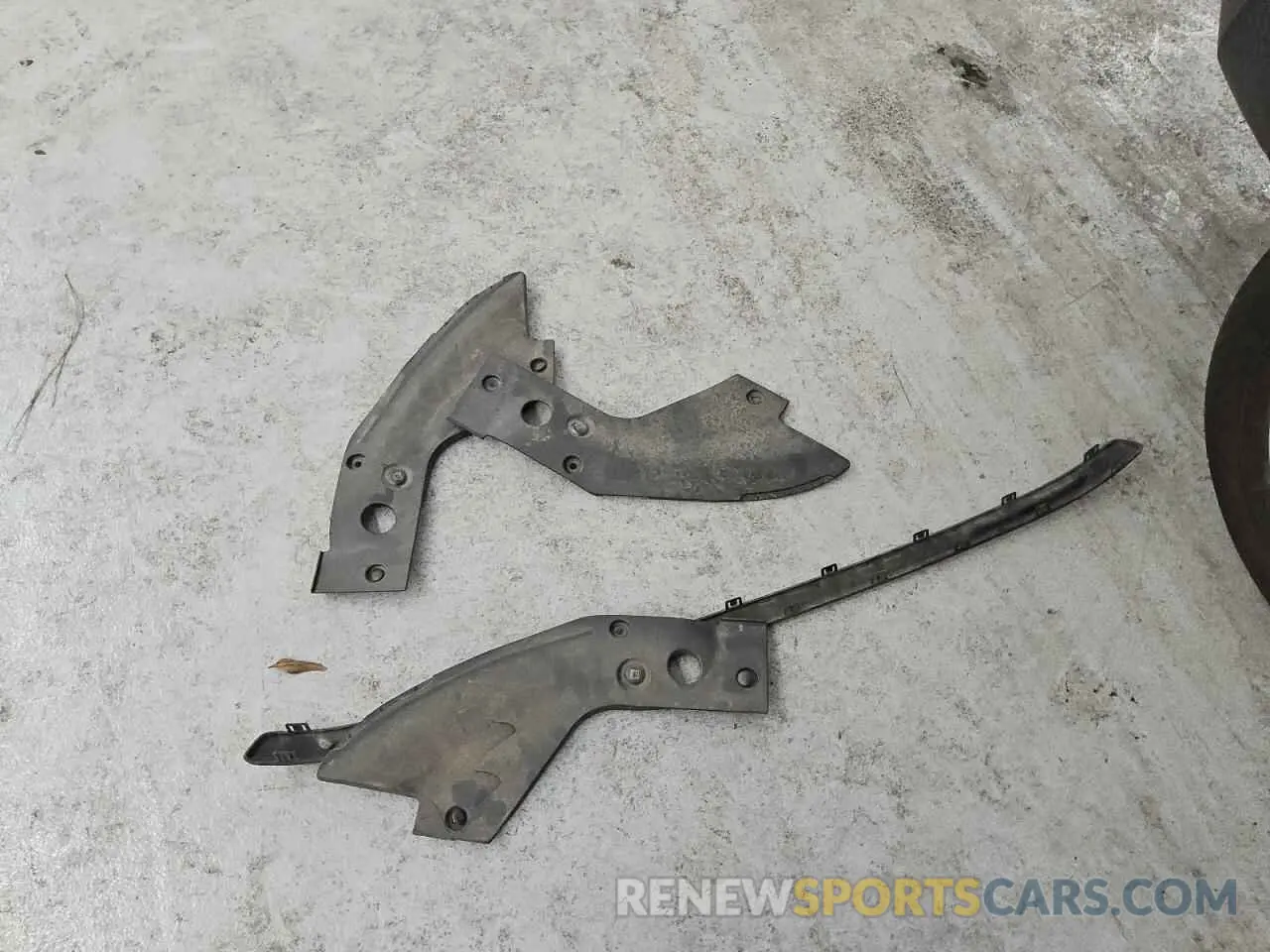 13 Photograph of a damaged car 3C4NJDAN9PT568328 JEEP COMPASS 2023