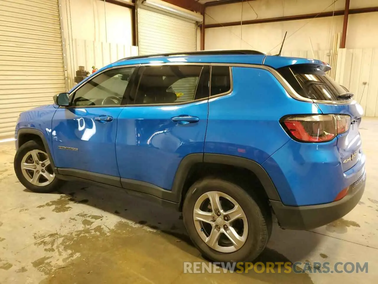 2 Photograph of a damaged car 3C4NJDBN0PT551447 JEEP COMPASS 2023