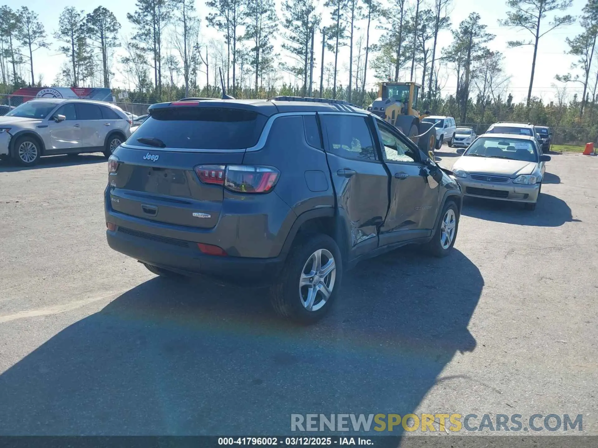 4 Photograph of a damaged car 3C4NJDBN1PT543129 JEEP COMPASS 2023