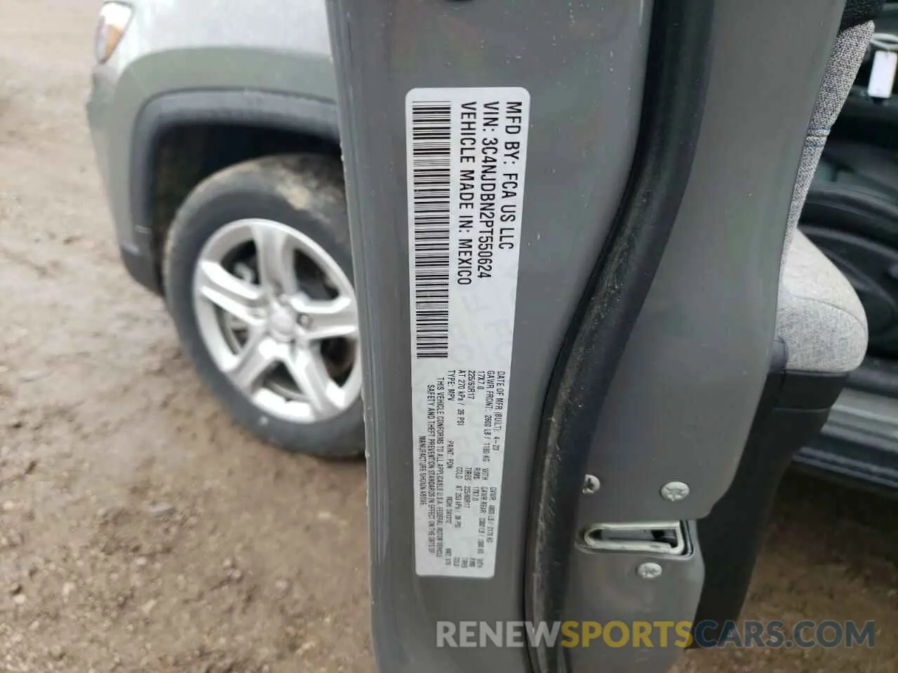 13 Photograph of a damaged car 3C4NJDBN2PT550624 JEEP COMPASS 2023