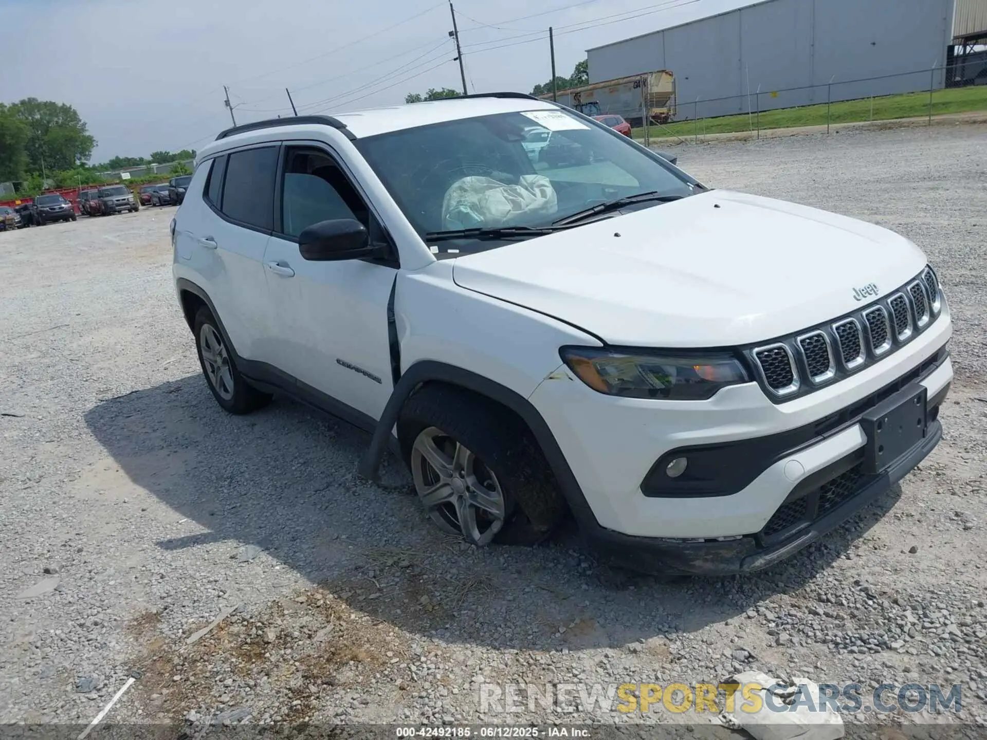 1 Photograph of a damaged car 3C4NJDBN2PT566984 JEEP COMPASS 2023