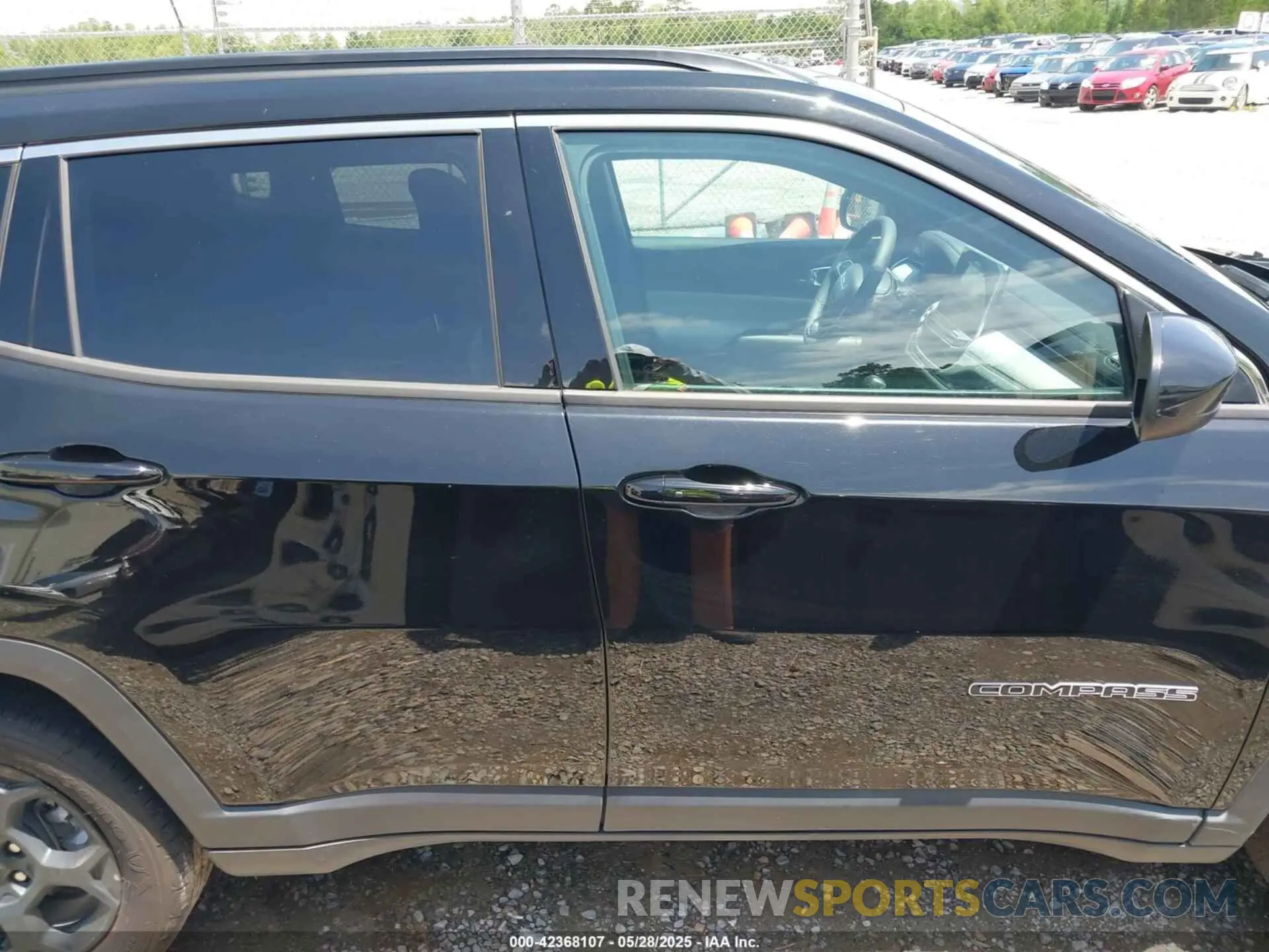13 Photograph of a damaged car 3C4NJDBN2PT570212 JEEP COMPASS 2023