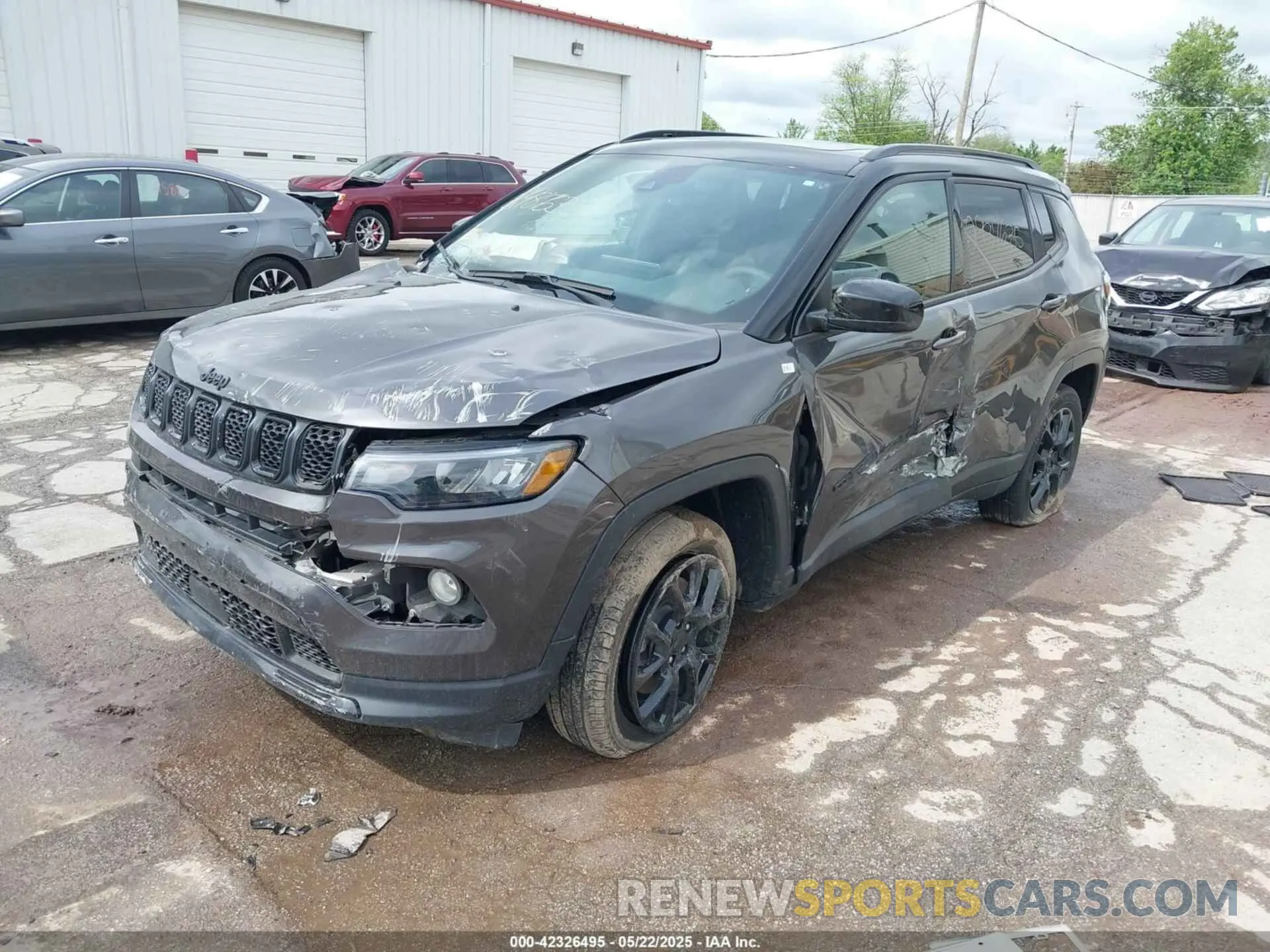 2 Photograph of a damaged car 3C4NJDBN3PT529975 JEEP COMPASS 2023