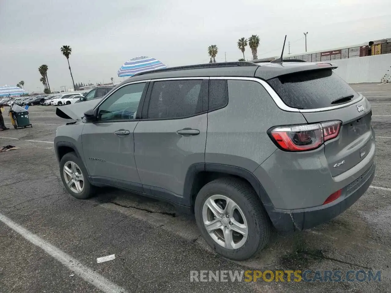 2 Photograph of a damaged car 3C4NJDBN3PT539289 JEEP COMPASS 2023