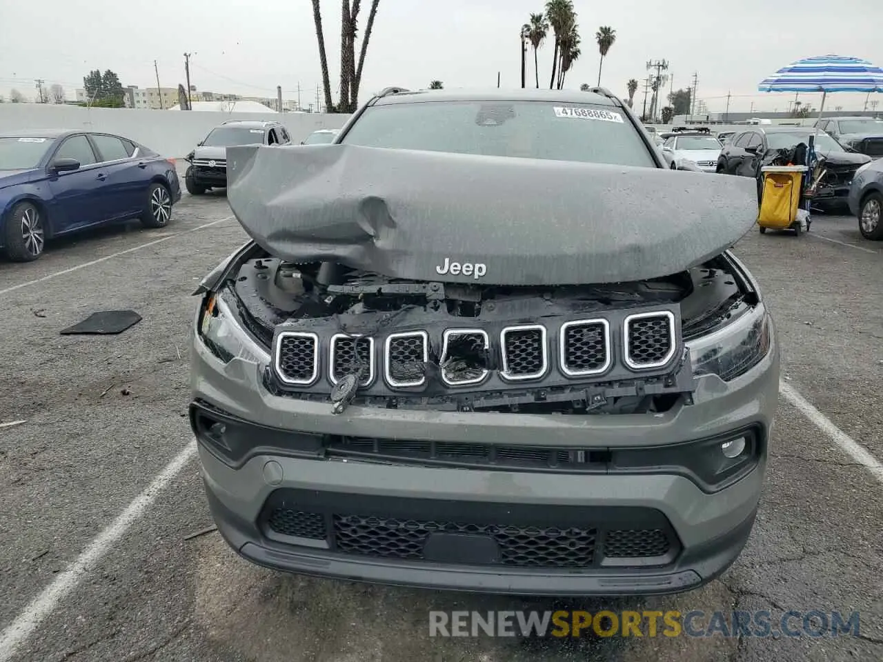 5 Photograph of a damaged car 3C4NJDBN3PT539289 JEEP COMPASS 2023