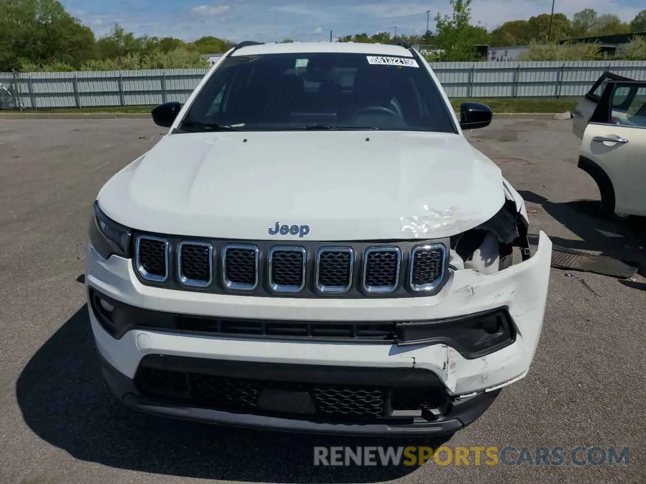 5 Photograph of a damaged car 3C4NJDBN3PT552785 JEEP COMPASS 2023