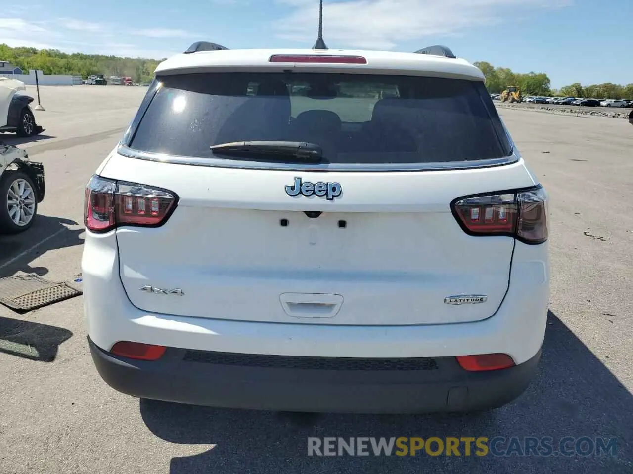 6 Photograph of a damaged car 3C4NJDBN3PT552785 JEEP COMPASS 2023