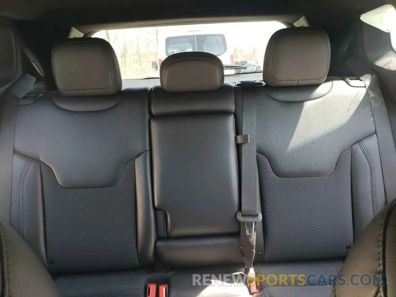 10 Photograph of a damaged car 3C4NJDBN4PT508245 JEEP COMPASS 2023
