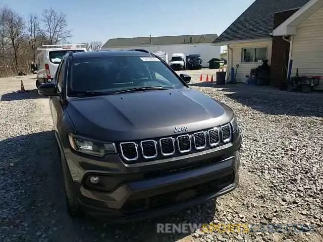 11 Photograph of a damaged car 3C4NJDBN4PT508245 JEEP COMPASS 2023