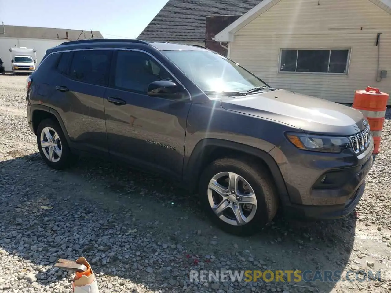 4 Photograph of a damaged car 3C4NJDBN4PT508245 JEEP COMPASS 2023