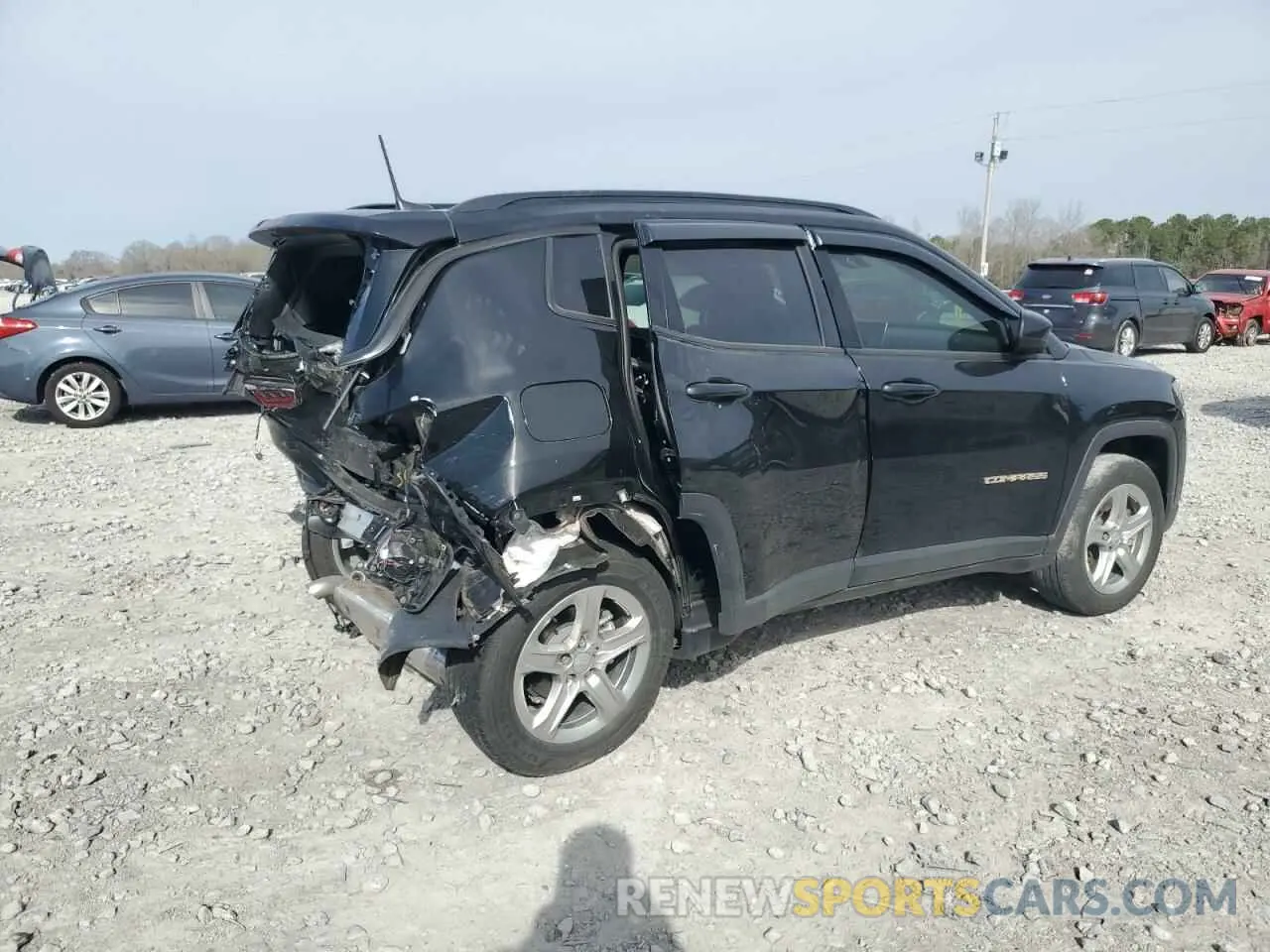 3 Photograph of a damaged car 3C4NJDBN4PT544548 JEEP COMPASS 2023