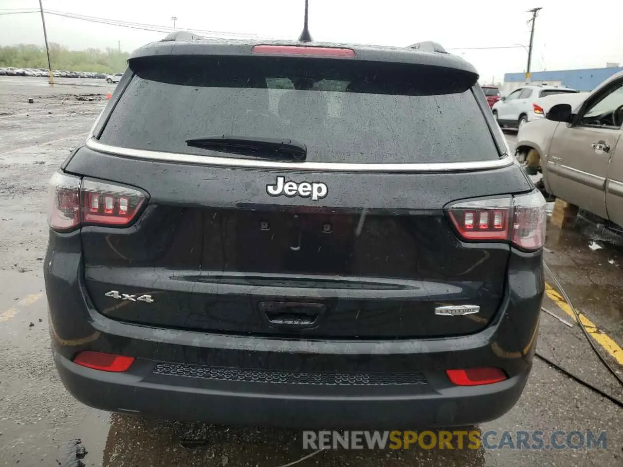 6 Photograph of a damaged car 3C4NJDBN4PT548048 JEEP COMPASS 2023