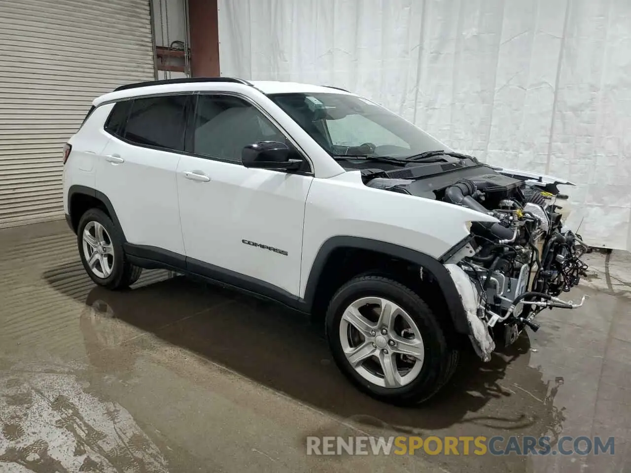 4 Photograph of a damaged car 3C4NJDBN4PT553315 JEEP COMPASS 2023