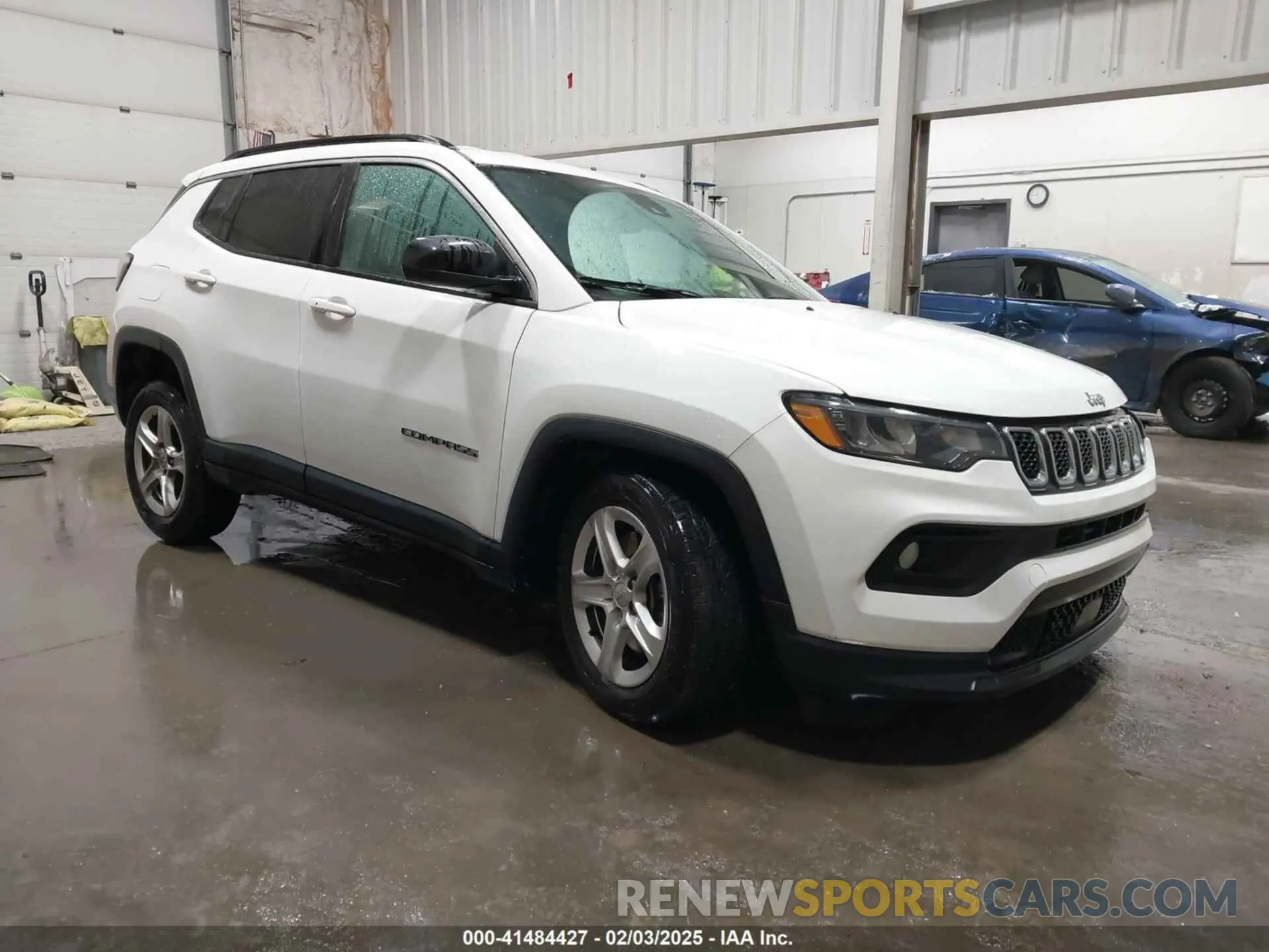 1 Photograph of a damaged car 3C4NJDBN5PT502051 JEEP COMPASS 2023