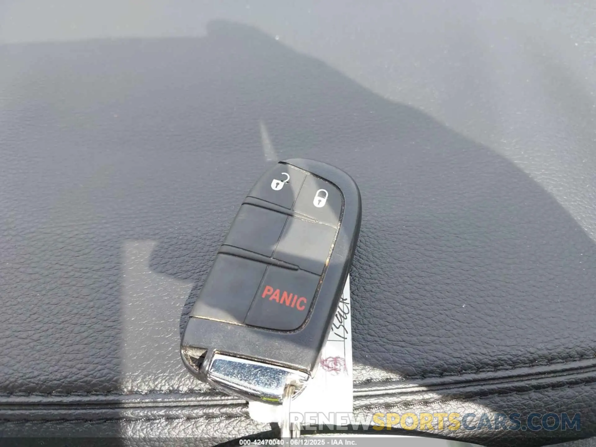 11 Photograph of a damaged car 3C4NJDBN5PT514975 JEEP COMPASS 2023