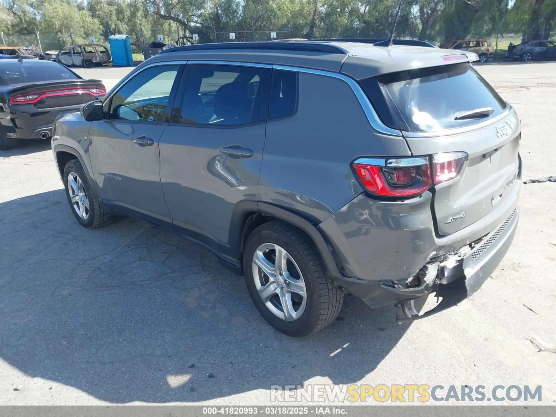 3 Photograph of a damaged car 3C4NJDBN5PT540444 JEEP COMPASS 2023