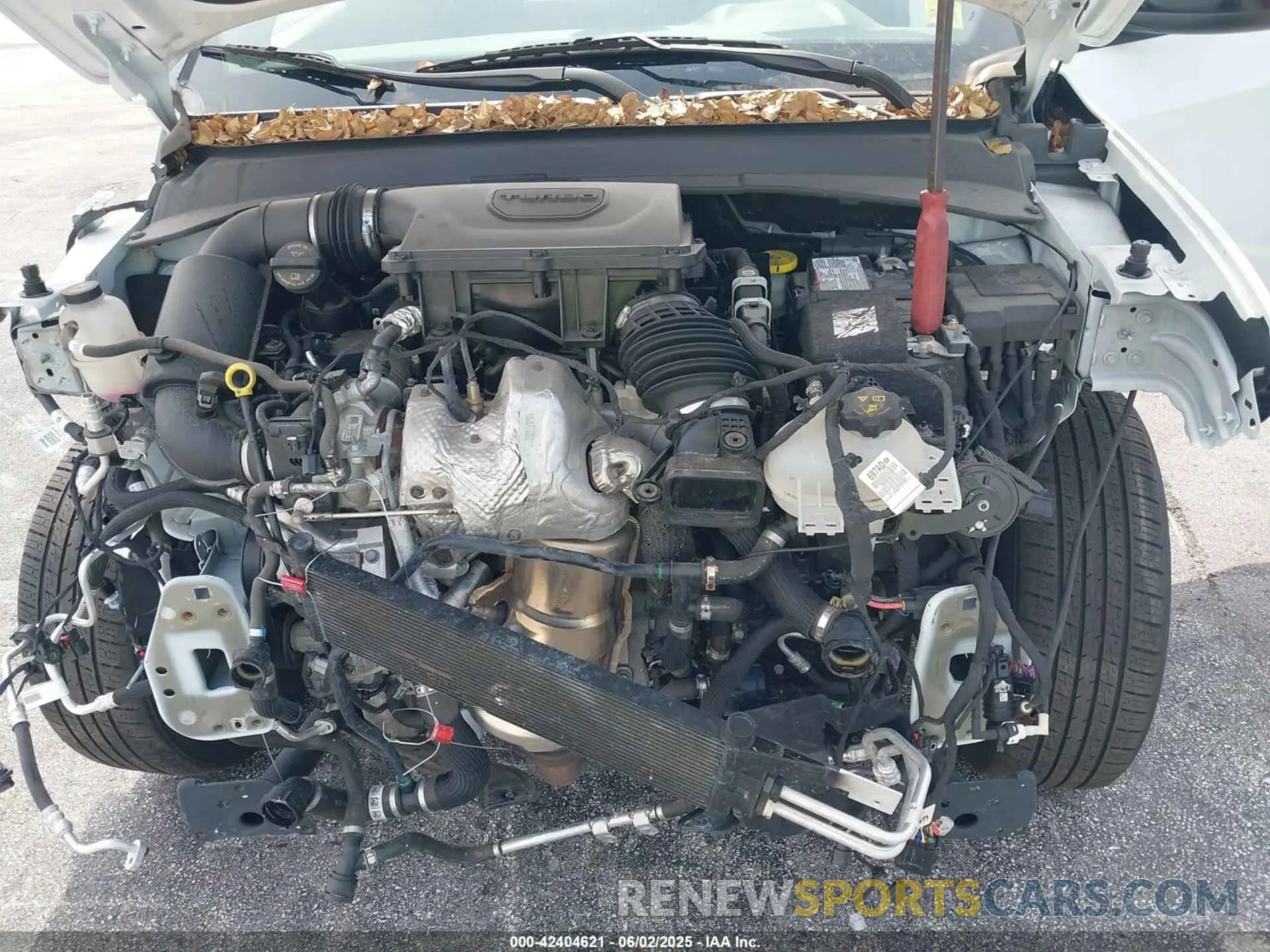 10 Photograph of a damaged car 3C4NJDBN5PT553033 JEEP COMPASS 2023