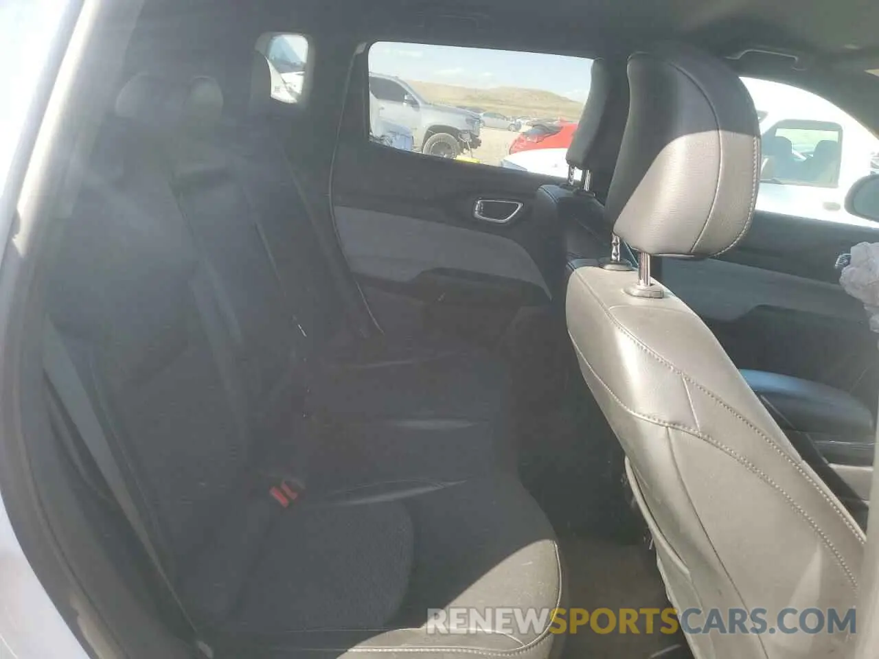 11 Photograph of a damaged car 3C4NJDBN5PT561987 JEEP COMPASS 2023