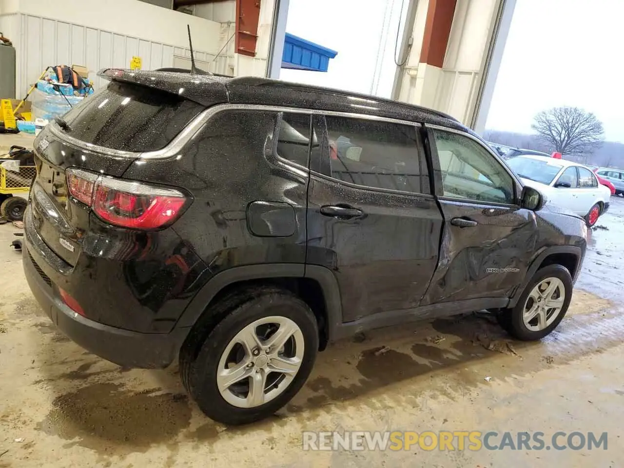 3 Photograph of a damaged car 3C4NJDBN6PT500602 JEEP COMPASS 2023