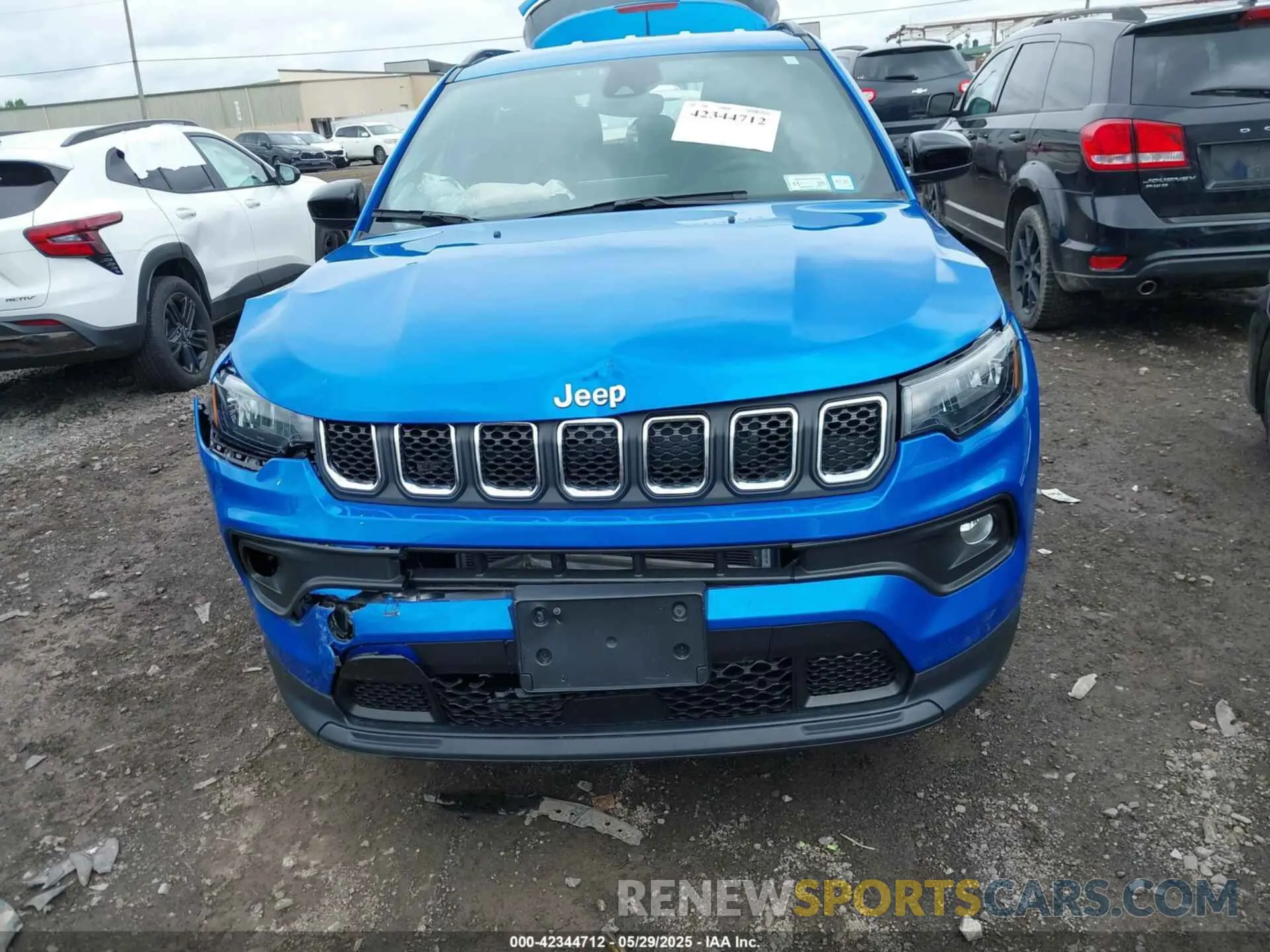 6 Photograph of a damaged car 3C4NJDBN6PT513561 JEEP COMPASS 2023