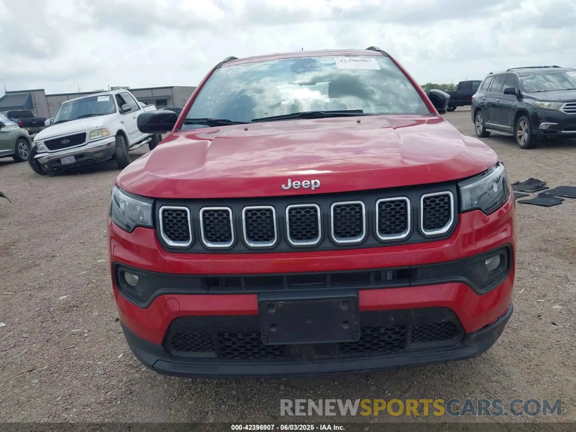 11 Photograph of a damaged car 3C4NJDBN6PT542039 JEEP COMPASS 2023