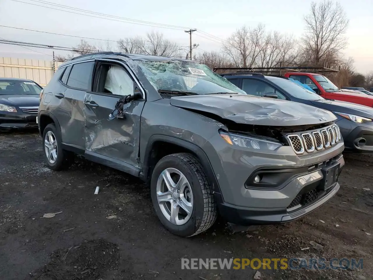 4 Photograph of a damaged car 3C4NJDBN7PT508868 JEEP COMPASS 2023
