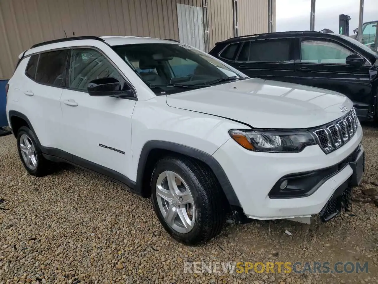 4 Photograph of a damaged car 3C4NJDBN7PT553339 JEEP COMPASS 2023