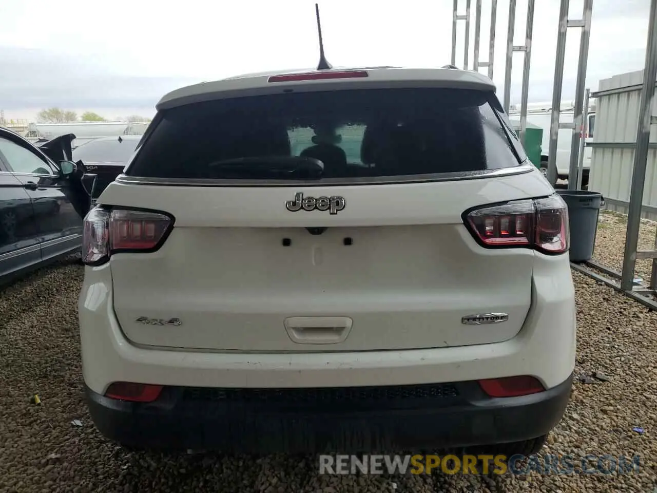 6 Photograph of a damaged car 3C4NJDBN7PT553339 JEEP COMPASS 2023