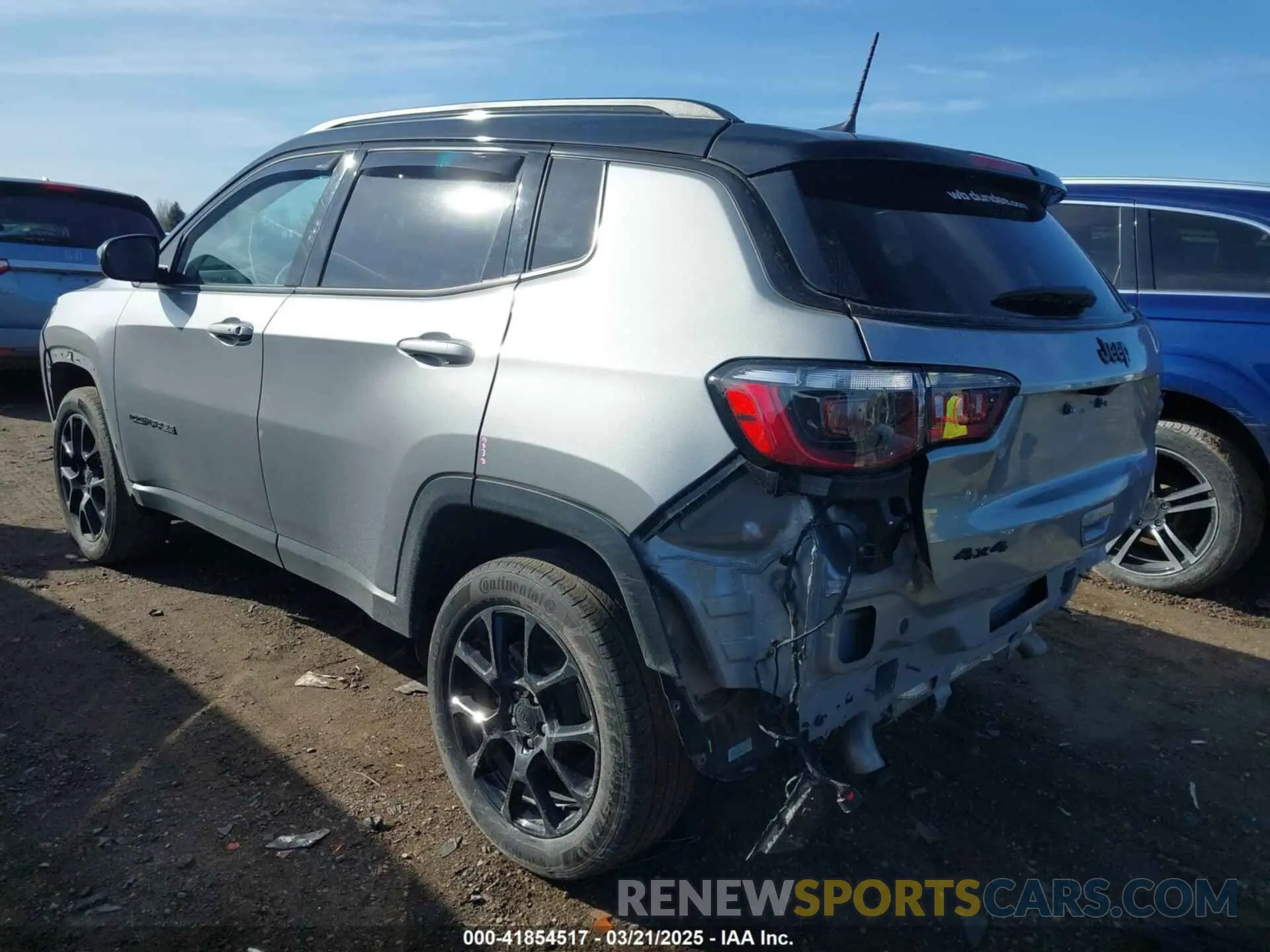 3 Photograph of a damaged car 3C4NJDBN7PT558797 JEEP COMPASS 2023