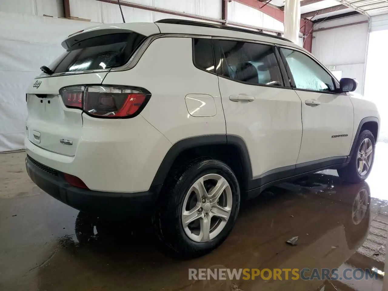 3 Photograph of a damaged car 3C4NJDBN7PT567001 JEEP COMPASS 2023