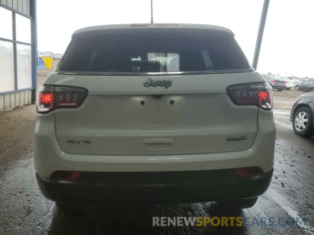 6 Photograph of a damaged car 3C4NJDBN7PT567015 JEEP COMPASS 2023