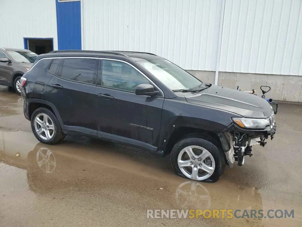 4 Photograph of a damaged car 3C4NJDBN8PT508751 JEEP COMPASS 2023
