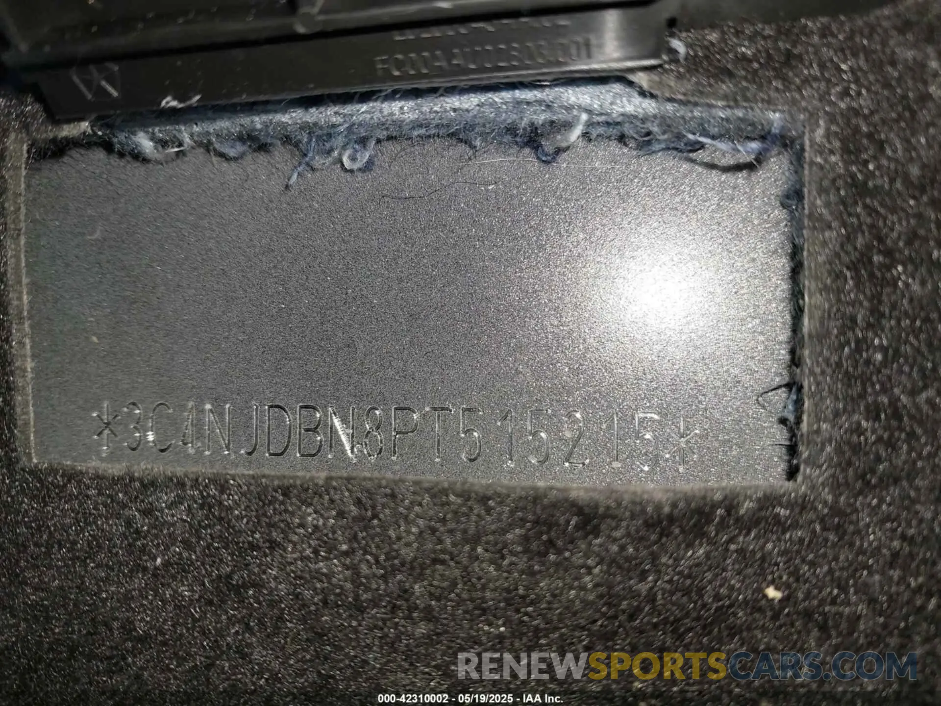 17 Photograph of a damaged car 3C4NJDBN8PT515215 JEEP COMPASS 2023