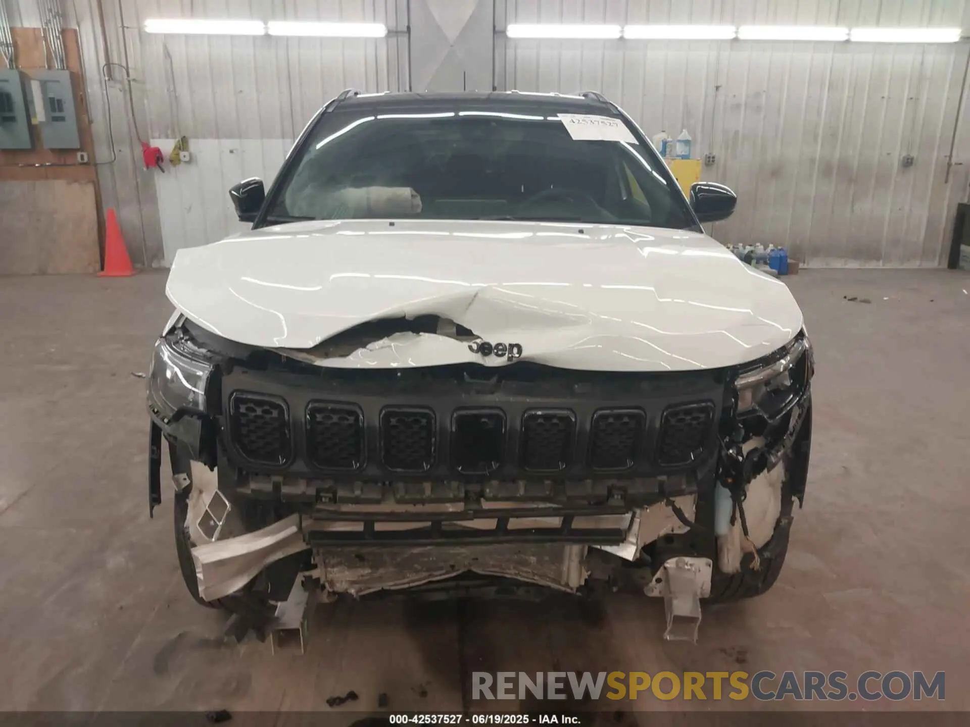 13 Photograph of a damaged car 3C4NJDBN8PT549803 JEEP COMPASS 2023