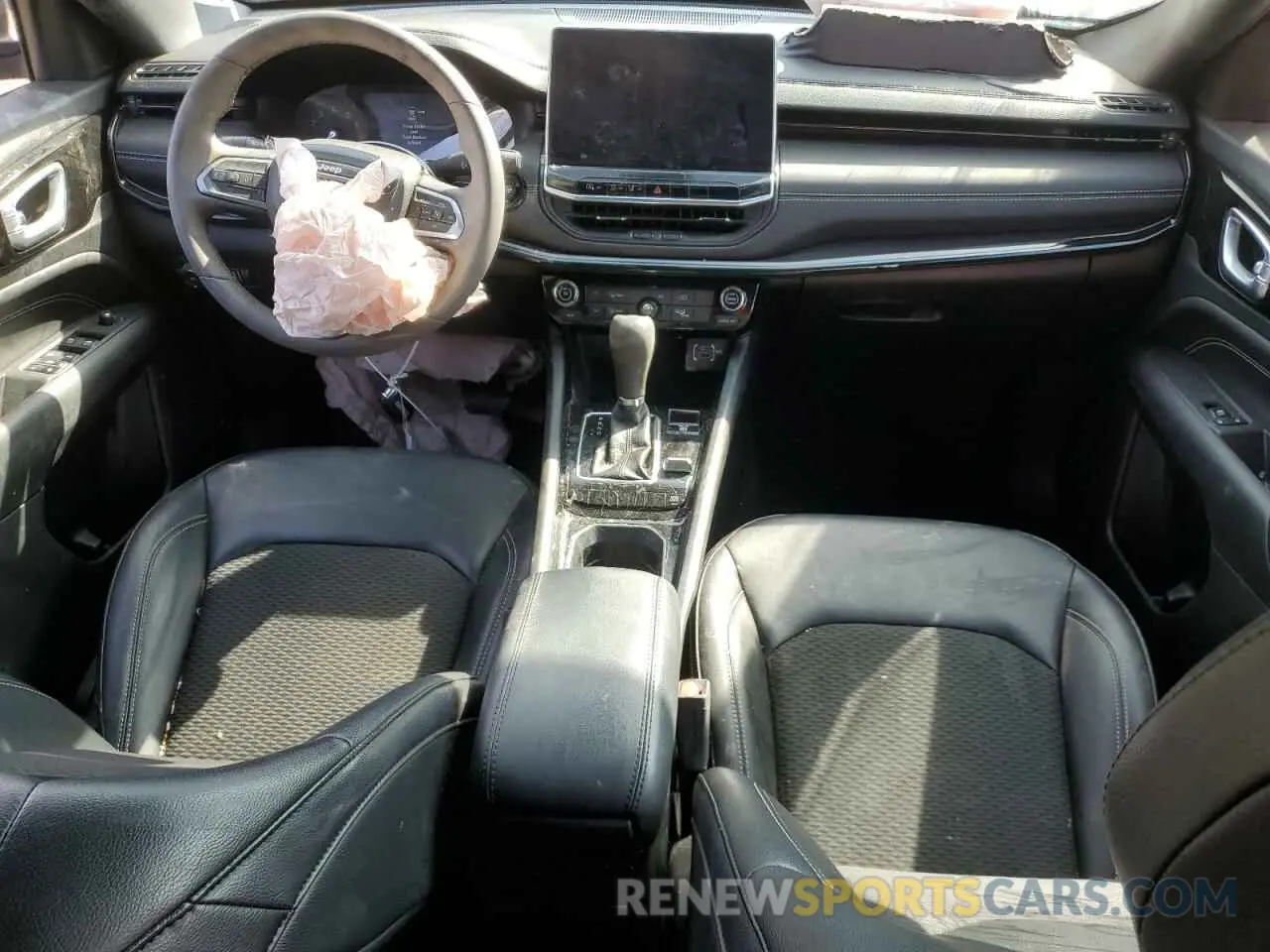 8 Photograph of a damaged car 3C4NJDBN9PT518866 JEEP COMPASS 2023