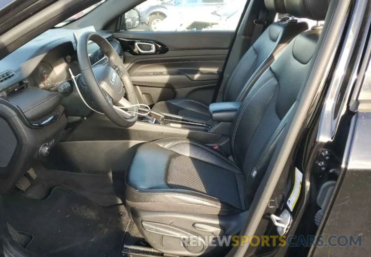 7 Photograph of a damaged car 3C4NJDBN9PT531763 JEEP COMPASS 2023