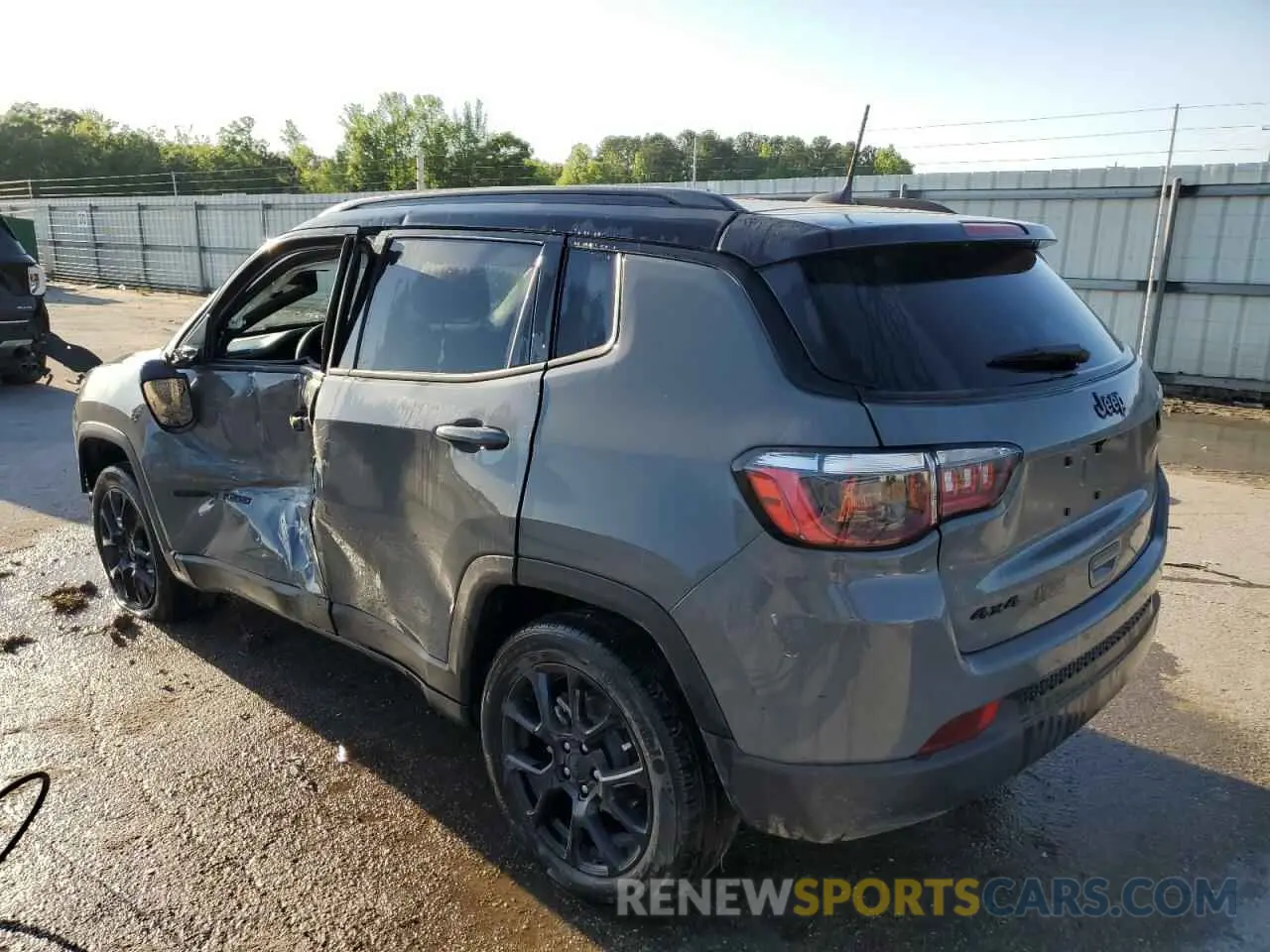 2 Photograph of a damaged car 3C4NJDBN9PT532606 JEEP COMPASS 2023