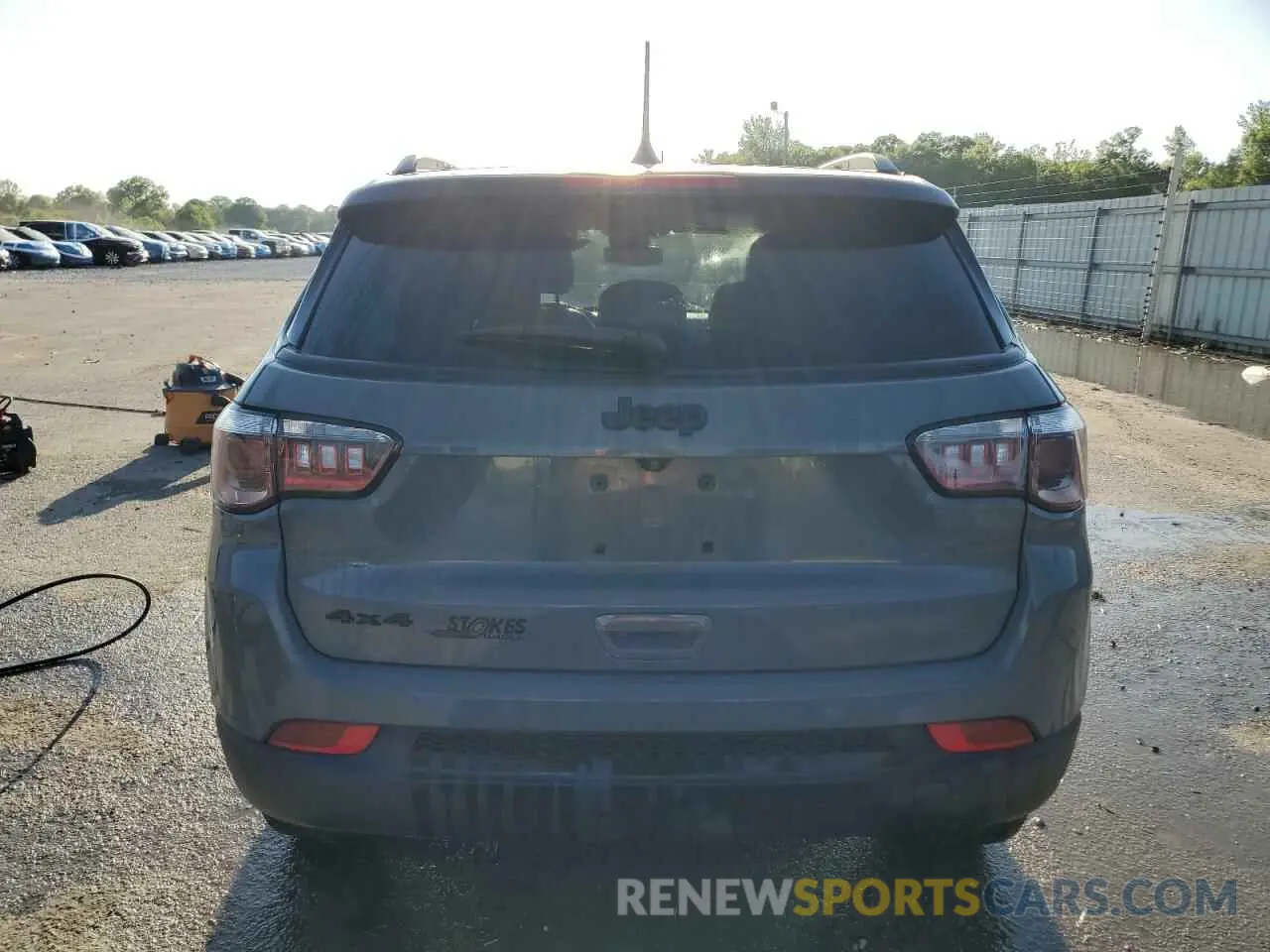 6 Photograph of a damaged car 3C4NJDBN9PT532606 JEEP COMPASS 2023