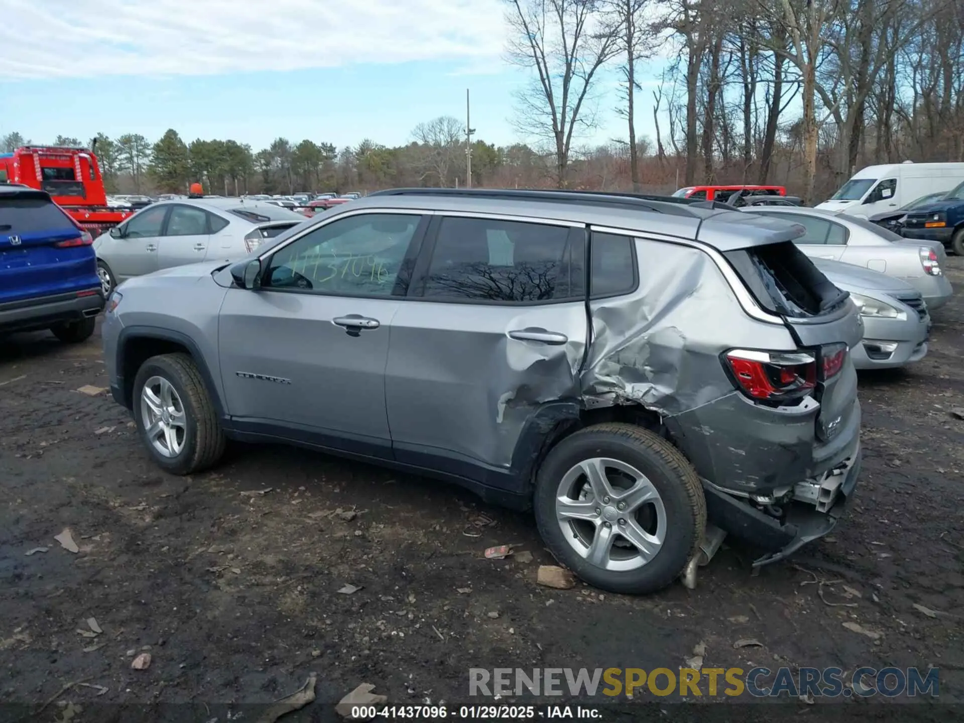 14 Photograph of a damaged car 3C4NJDBN9PT538860 JEEP COMPASS 2023