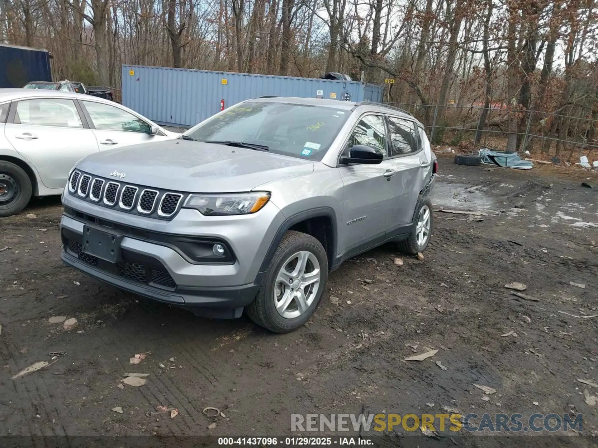 2 Photograph of a damaged car 3C4NJDBN9PT538860 JEEP COMPASS 2023