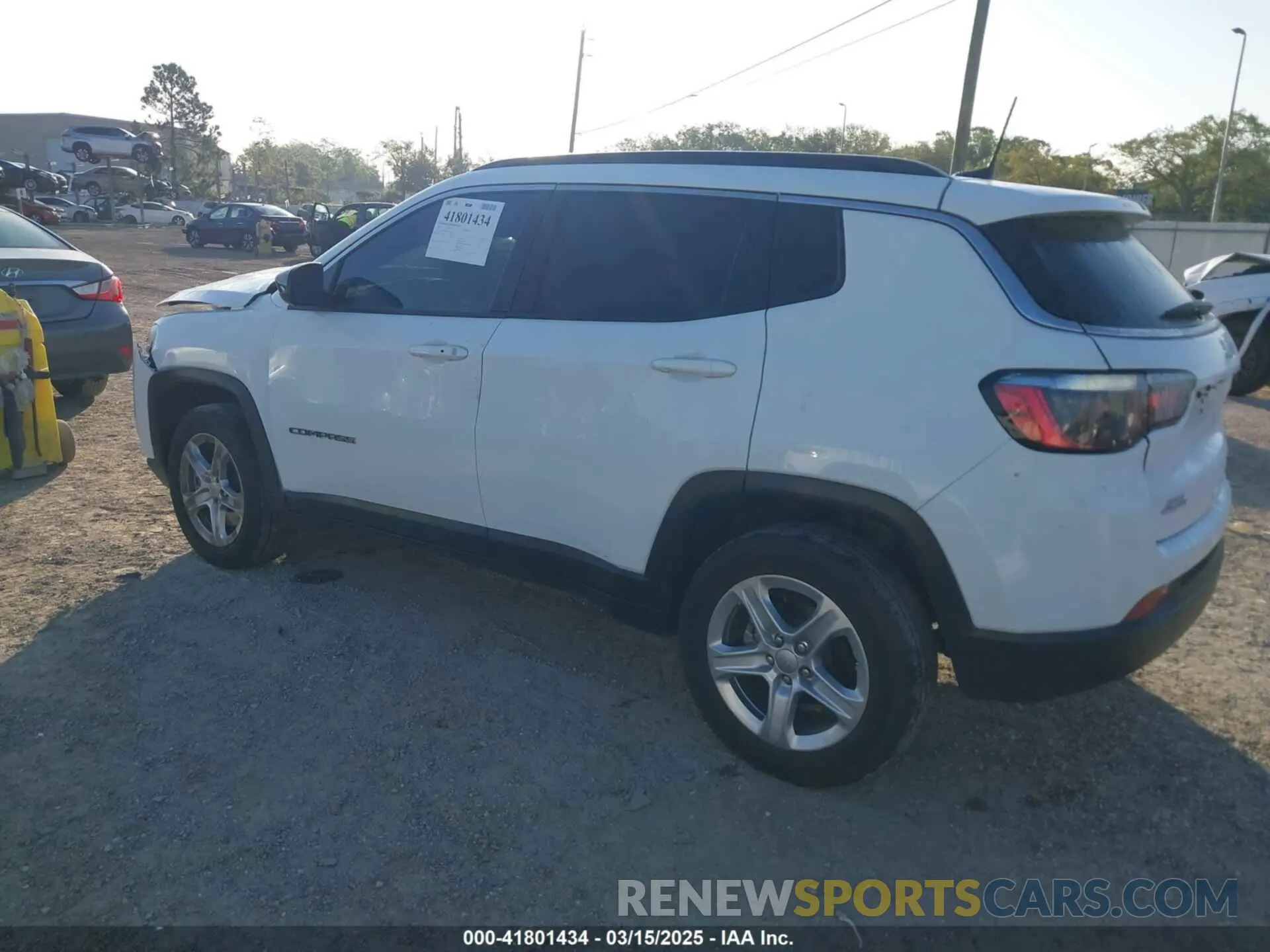 3 Photograph of a damaged car 3C4NJDBNXPT505639 JEEP COMPASS 2023