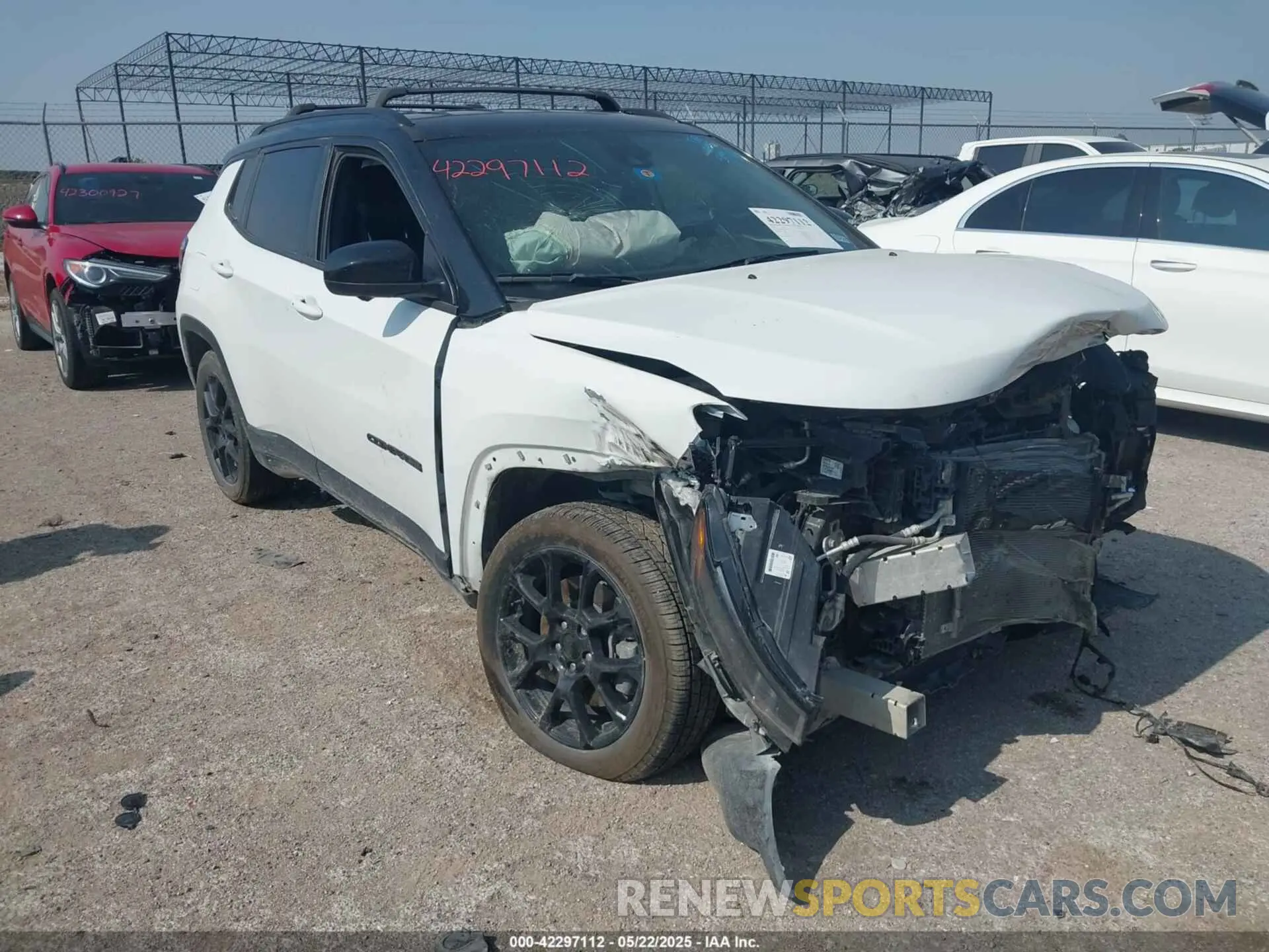 1 Photograph of a damaged car 3C4NJDBNXPT513661 JEEP COMPASS 2023