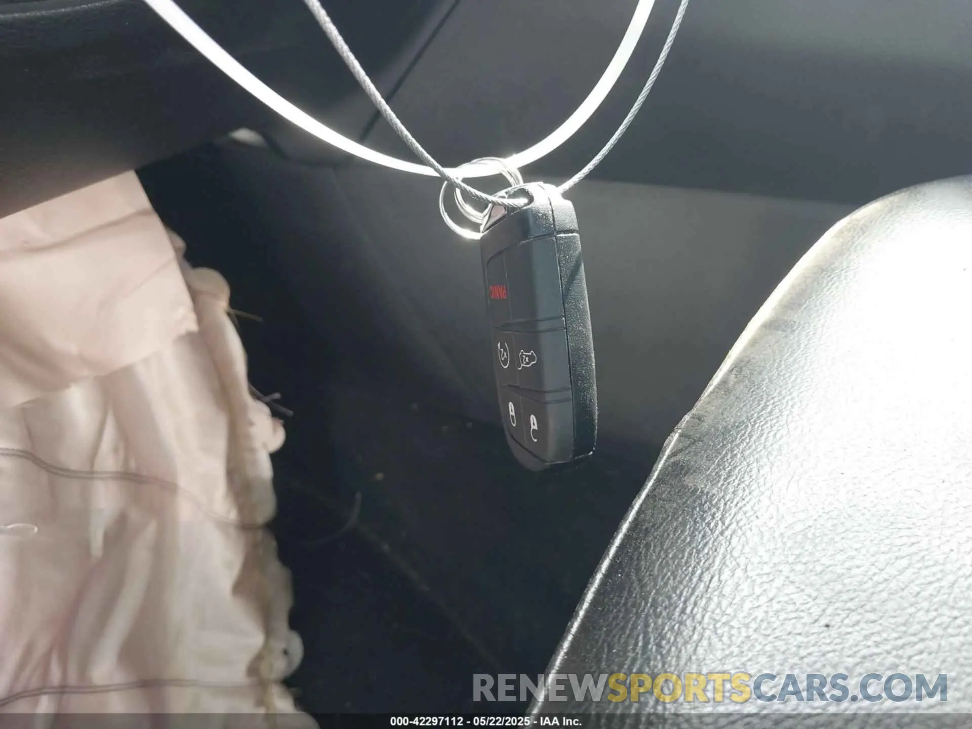 11 Photograph of a damaged car 3C4NJDBNXPT513661 JEEP COMPASS 2023