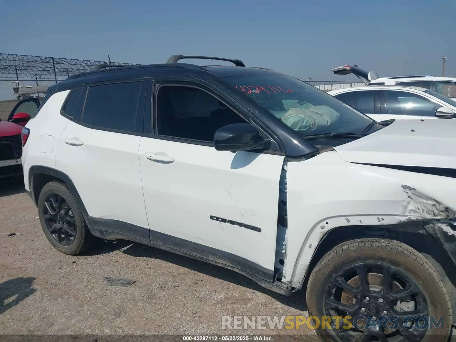 13 Photograph of a damaged car 3C4NJDBNXPT513661 JEEP COMPASS 2023