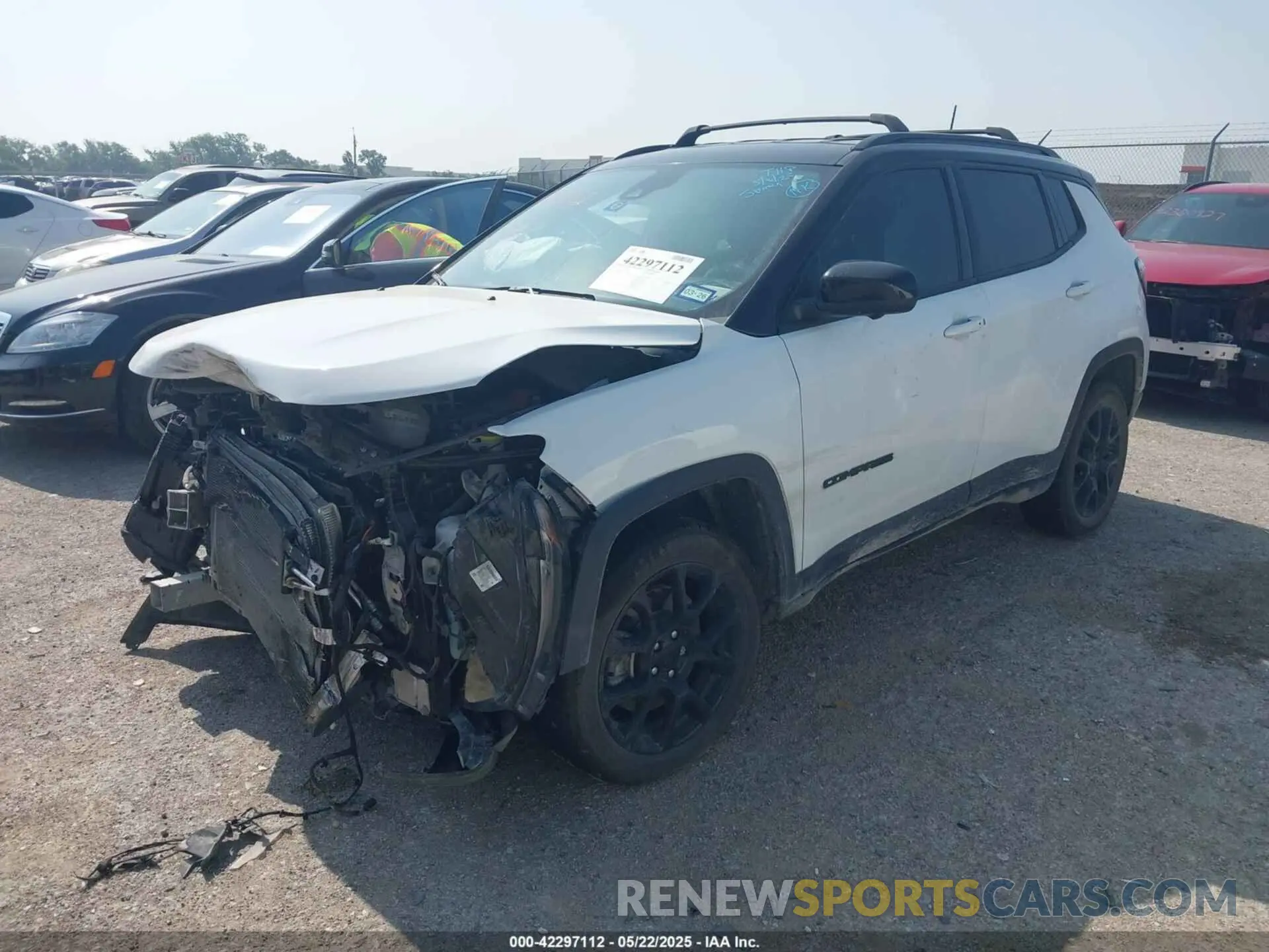 2 Photograph of a damaged car 3C4NJDBNXPT513661 JEEP COMPASS 2023