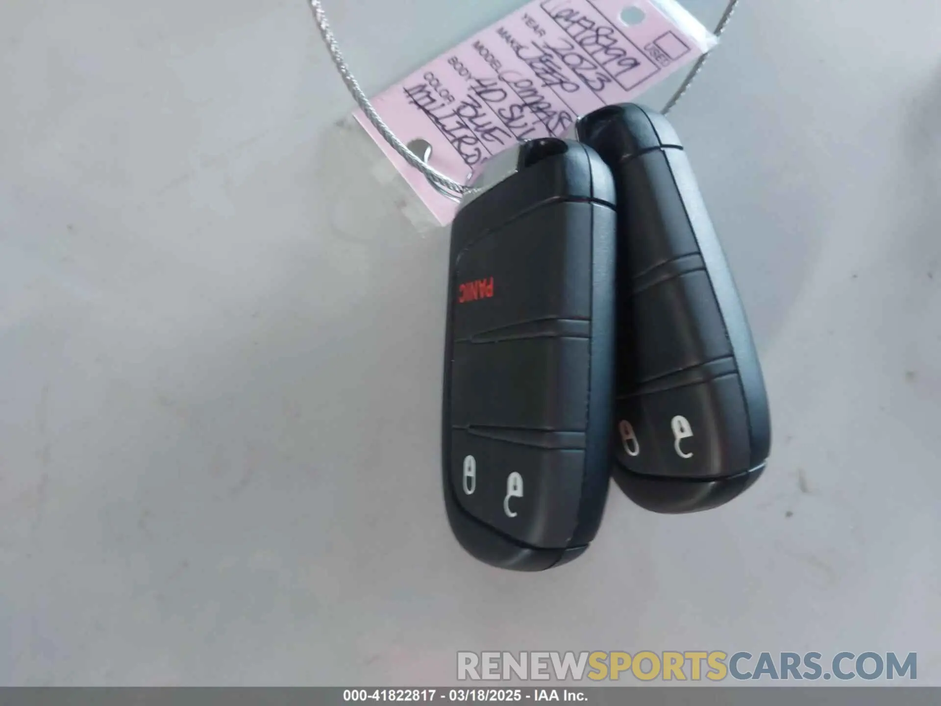 11 Photograph of a damaged car 3C4NJDBNXPT554436 JEEP COMPASS 2023