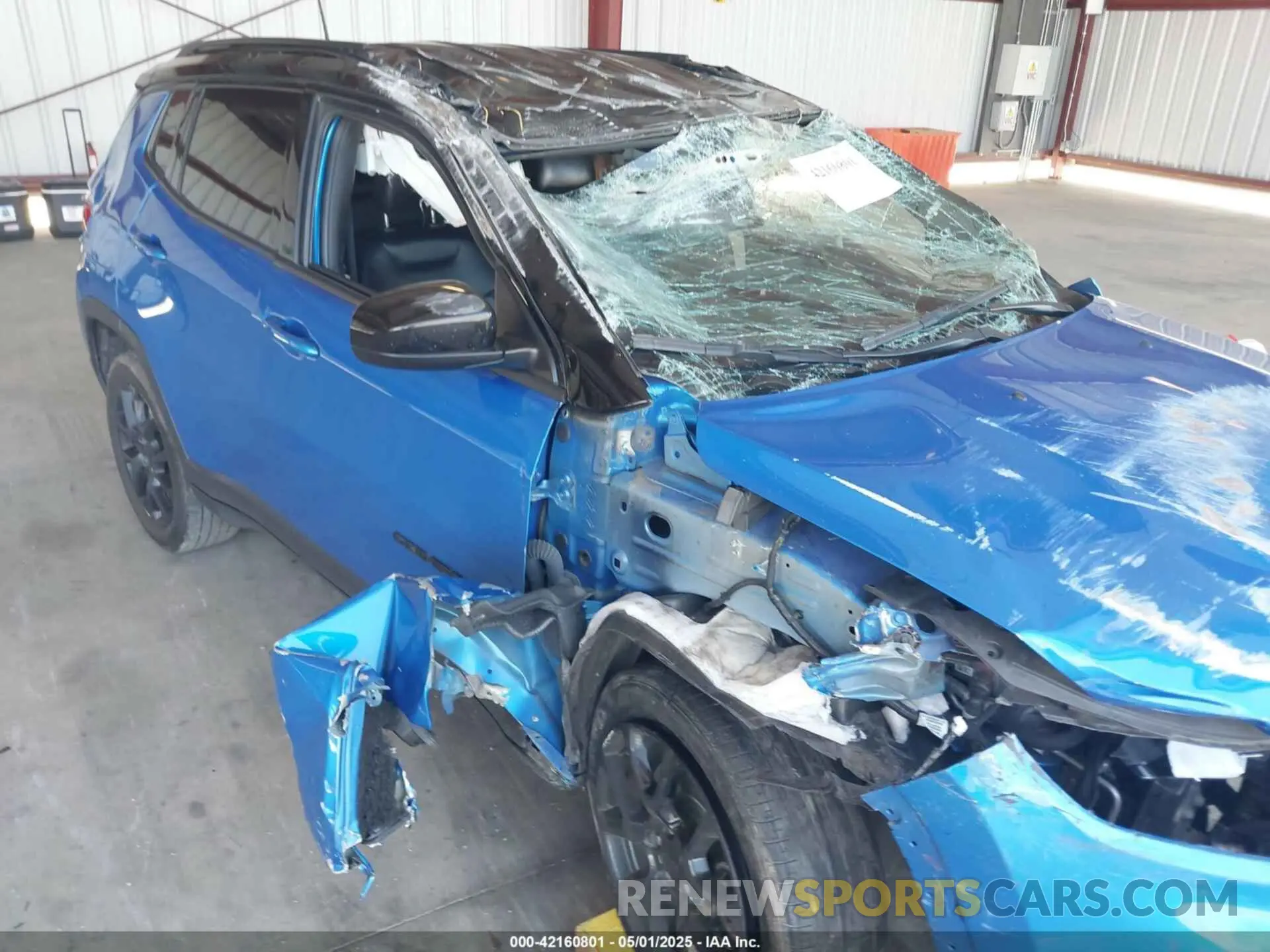 6 Photograph of a damaged car 3C4NJDBNXPT556929 JEEP COMPASS 2023