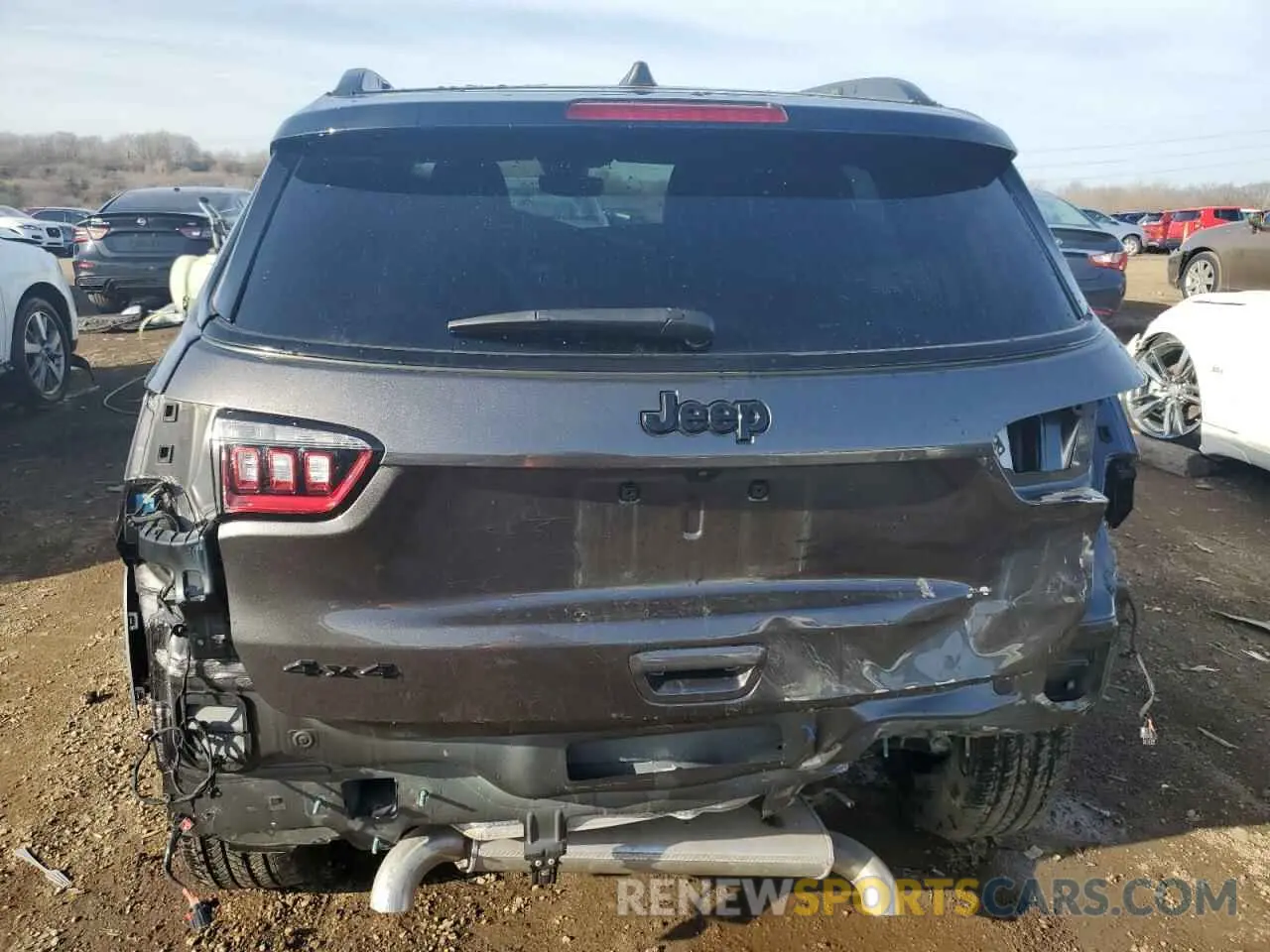 6 Photograph of a damaged car 3C4NJDBNXPT559958 JEEP COMPASS 2023