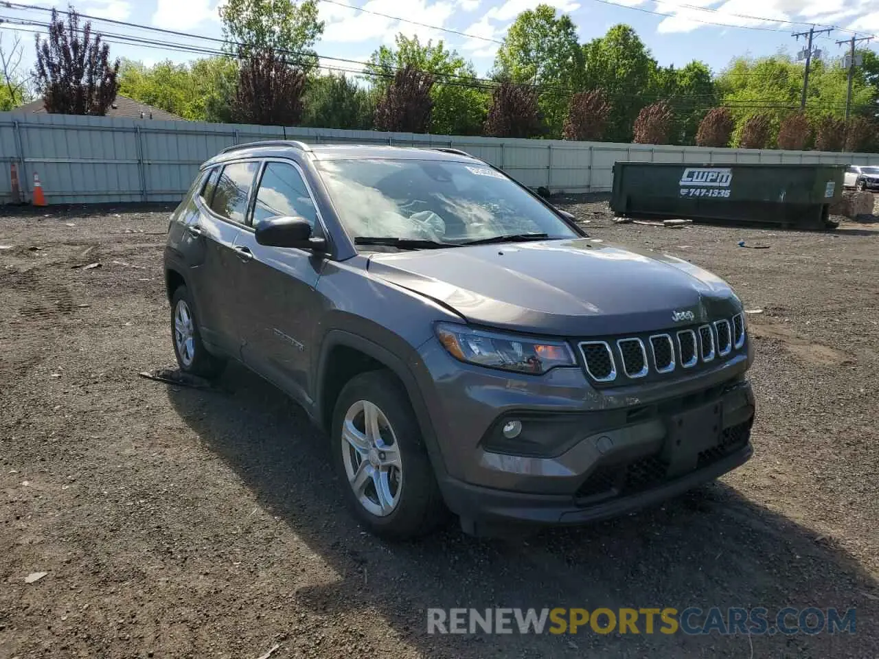 4 Photograph of a damaged car 3C4NJDBNXPT561208 JEEP COMPASS 2023