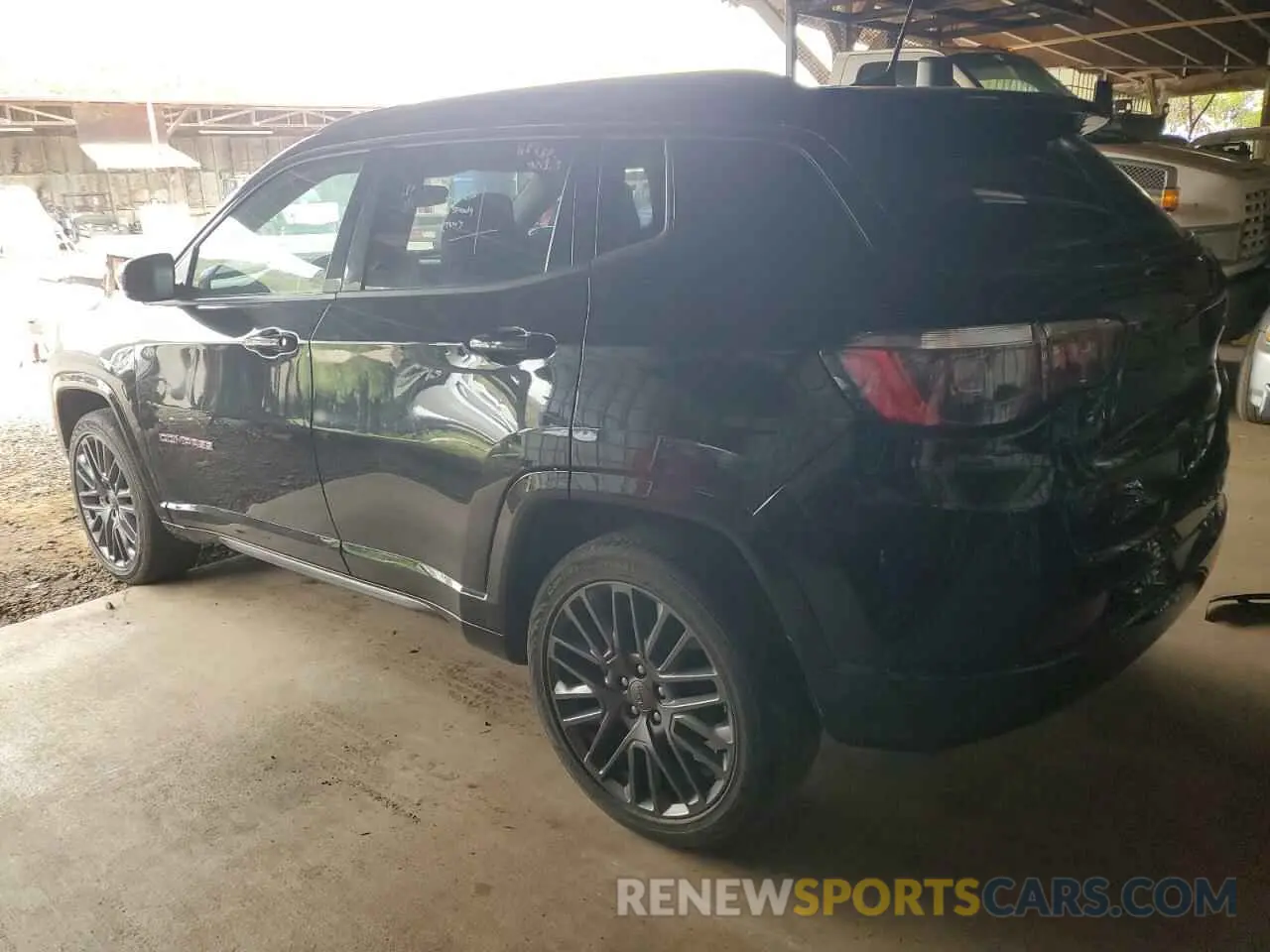 2 Photograph of a damaged car 3C4NJDCN0PT511447 JEEP COMPASS 2023